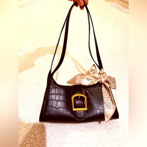 Elegant Black Crocodile Pattern Handbag with Chic Scarf Accent